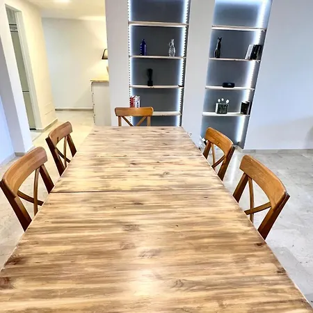 3 Bdr 150 Sq M Close To The Sea With Swimming Pool Near Marbella
