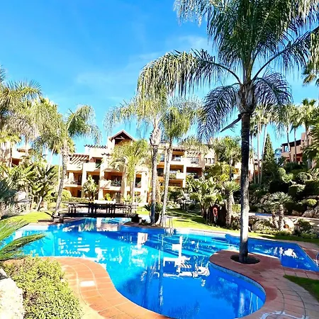 Lägenhet 3 Bdr 150 Sq M Close To The Sea With Swimming Pool Near Marbella *