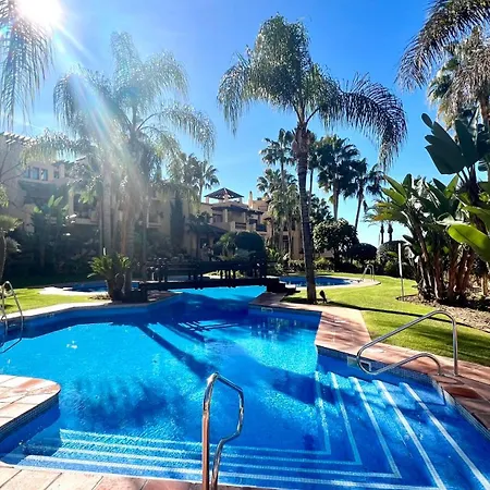 Lägenhet 3 Bdr 150 Sq M Close To The Sea With Swimming Pool Near Marbella *